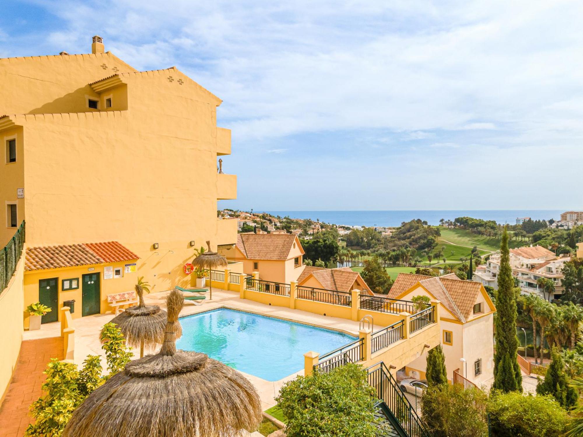 Fabulous Golf Front Apartment With Pool And Seaview Benalmadena Exterior photo